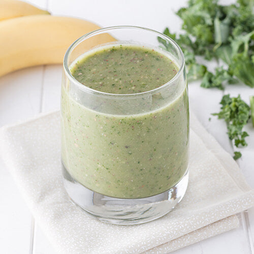 Banana, Kale and Walnut Smoothie